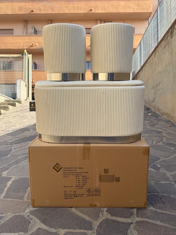 Set 3pz ROMA Panca contenitore + 2 pouf sgabelli in velluto beige con argento - immagine 2
