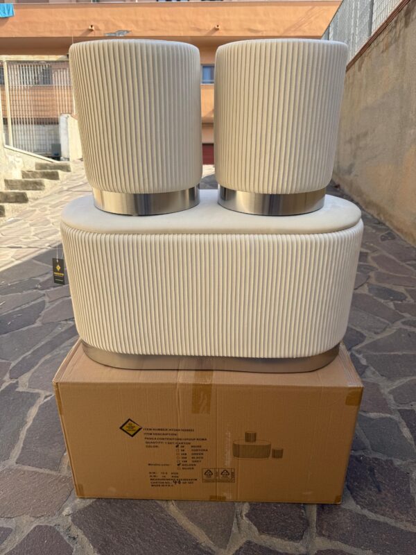 Set 3pz ROMA Panca contenitore + 2 pouf sgabelli in velluto beige con argento - immagine 3