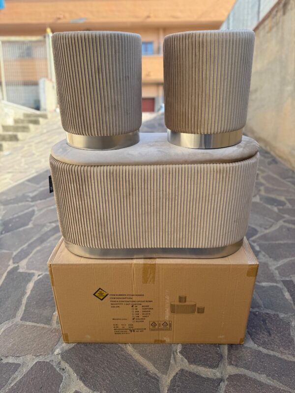 Set 3pz ROMA Panca contenitore + 2 pouf sgabelli in velluto Grigio con argento - immagine 3