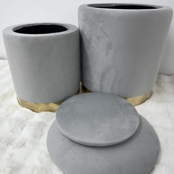 Set 2 pouf contenitore LONDON Grigio con anello dorato - immagine 4