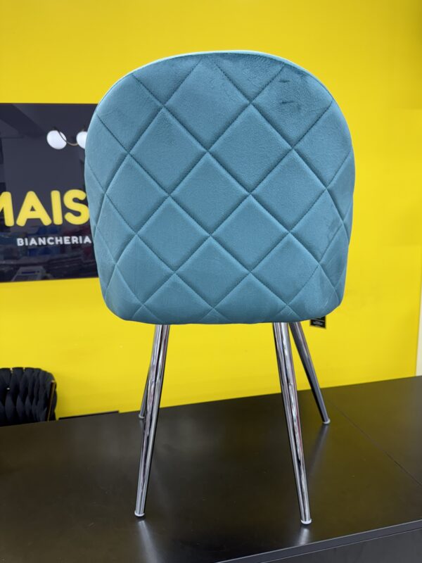 Sedia Antalya in velluto verde con gambe metallo argento - immagine 2